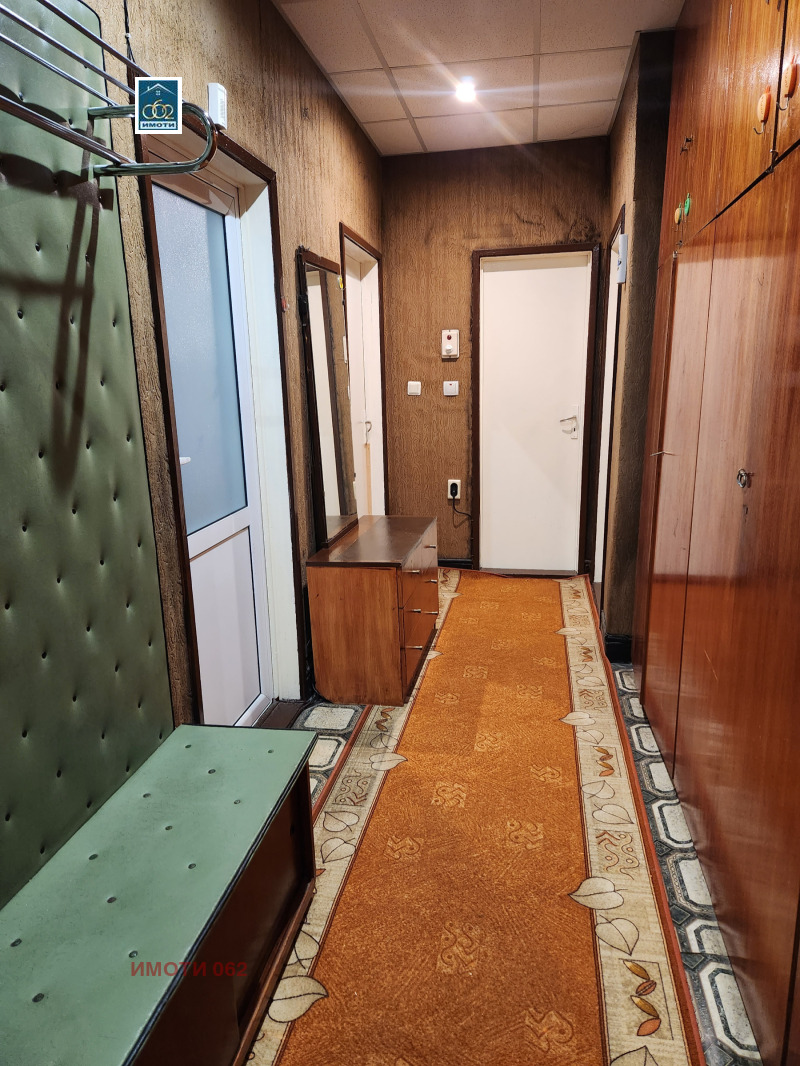 Продава 2-СТАЕН, гр. Велико Търново, Център, снимка 7 - Апартаменти - 53416931