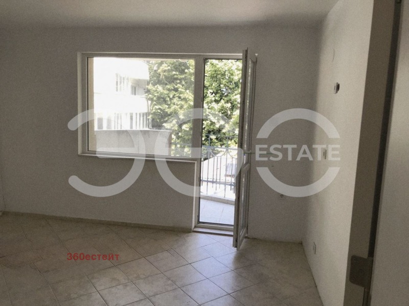 Eladó  2 hálószobás Varna , Briz , 87 négyzetméter | 11730005