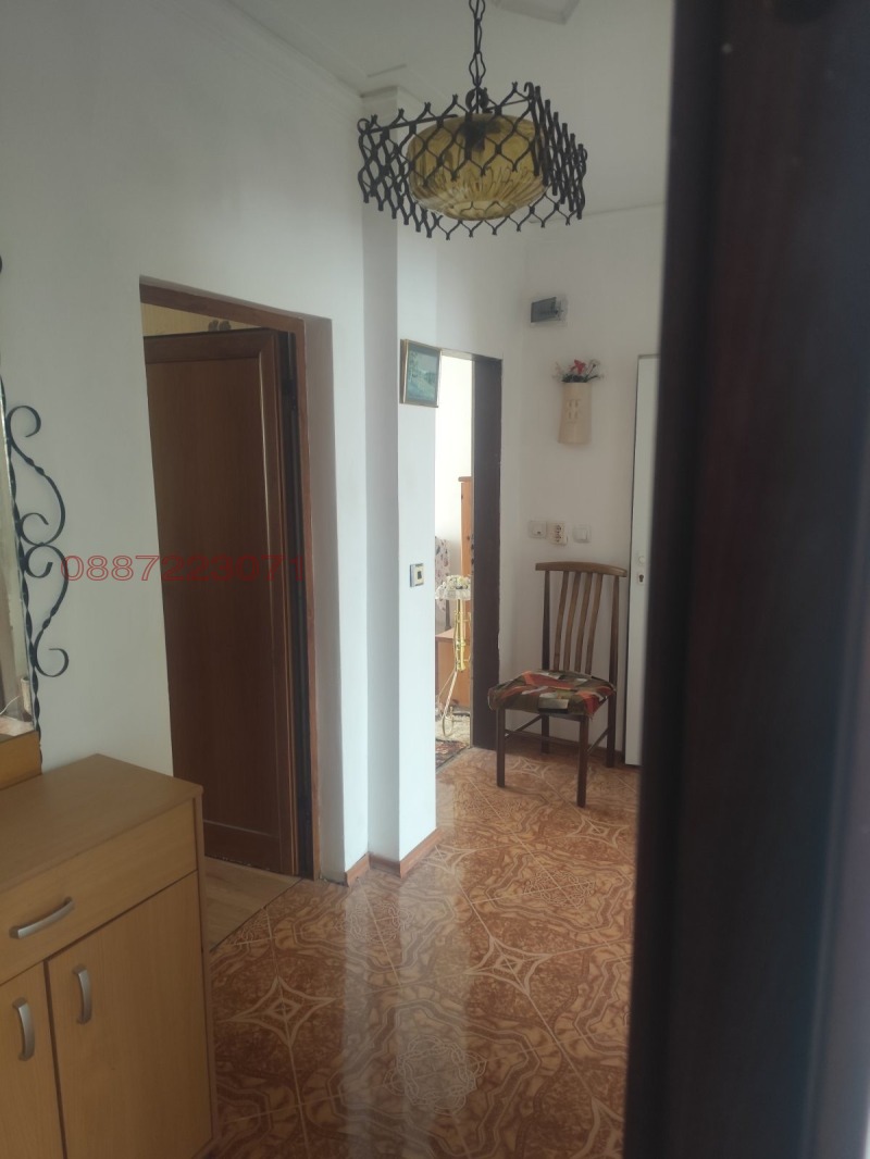 Продава 3-СТАЕН, гр. Кюстендил, Герена, снимка 3 - Апартаменти - 52914800