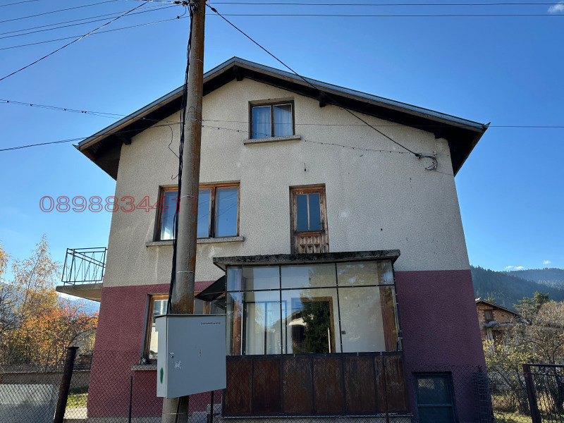 Продава КЪЩА, с. Говедарци, област София област, снимка 3 - Къщи - 48705795