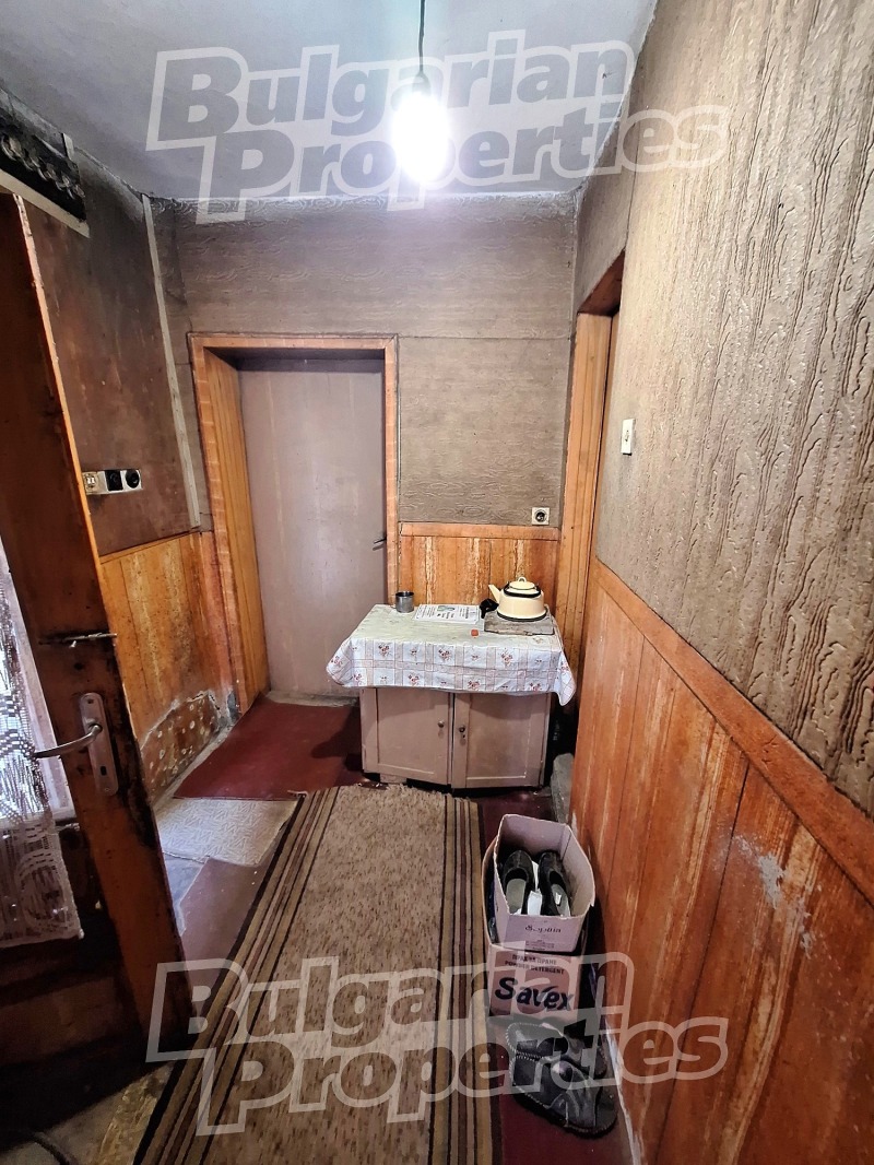 Продава КЪЩА, с. Ореш, област Велико Търново, снимка 10 - Къщи - 53093761