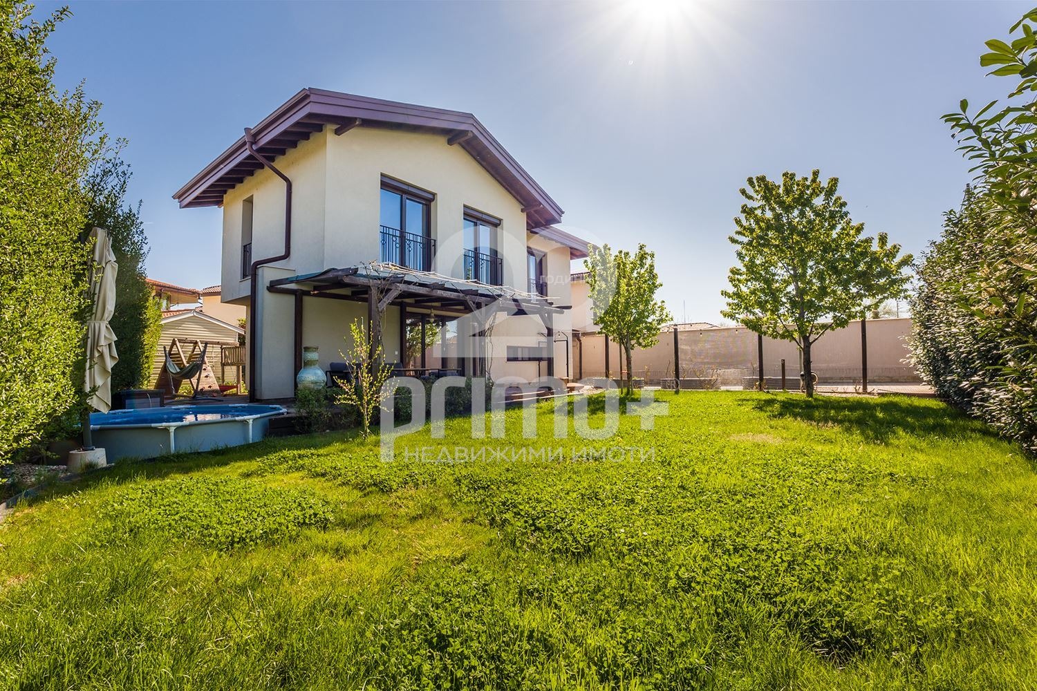Продава КЪЩА, с. Равно поле, област София област