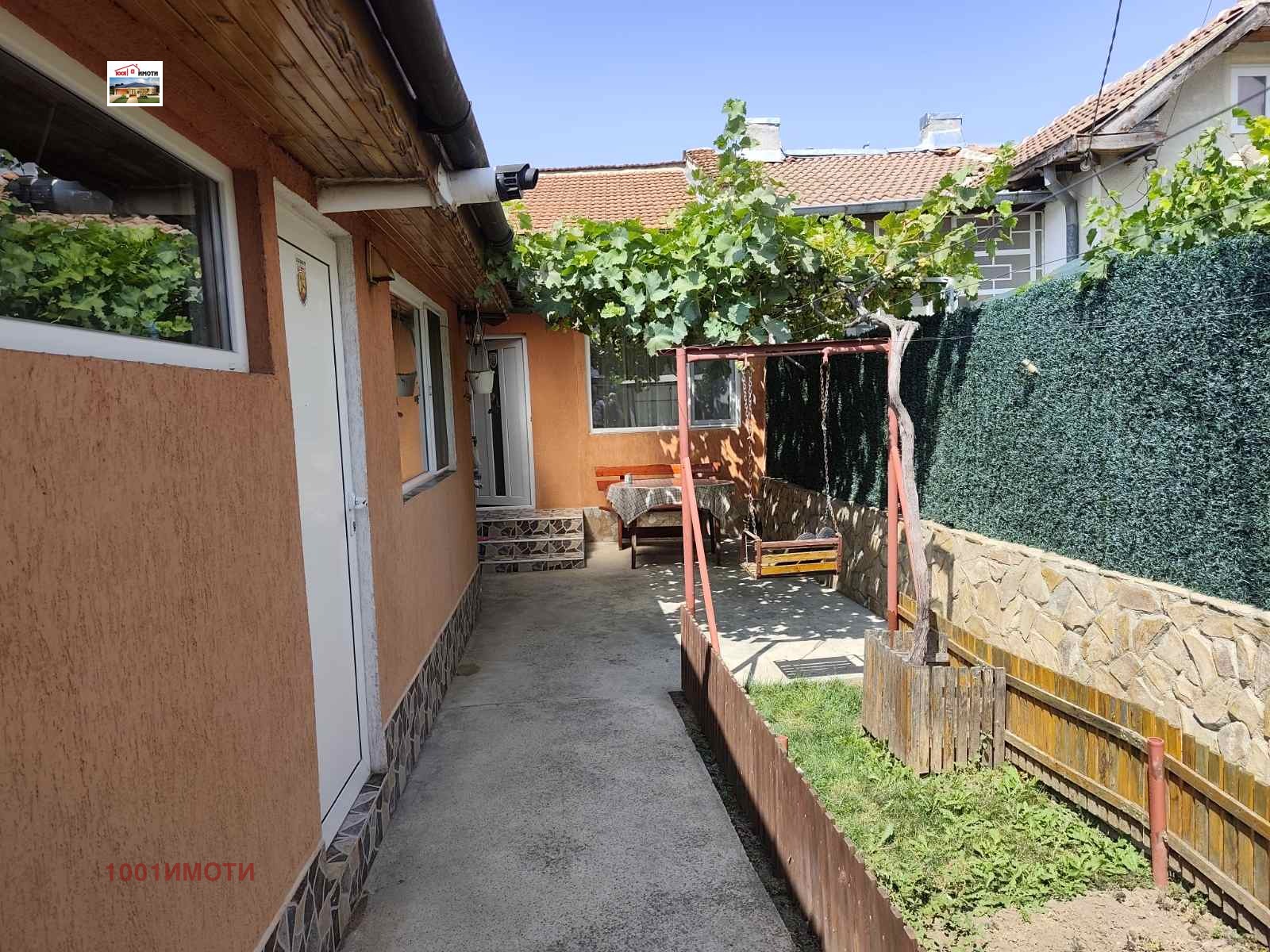 Продава КЪЩА, гр. Добрич, Център, снимка 14 - Къщи - 55801487
