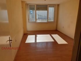 ������� 4-����� | Imot.bg � ����� ������ 9