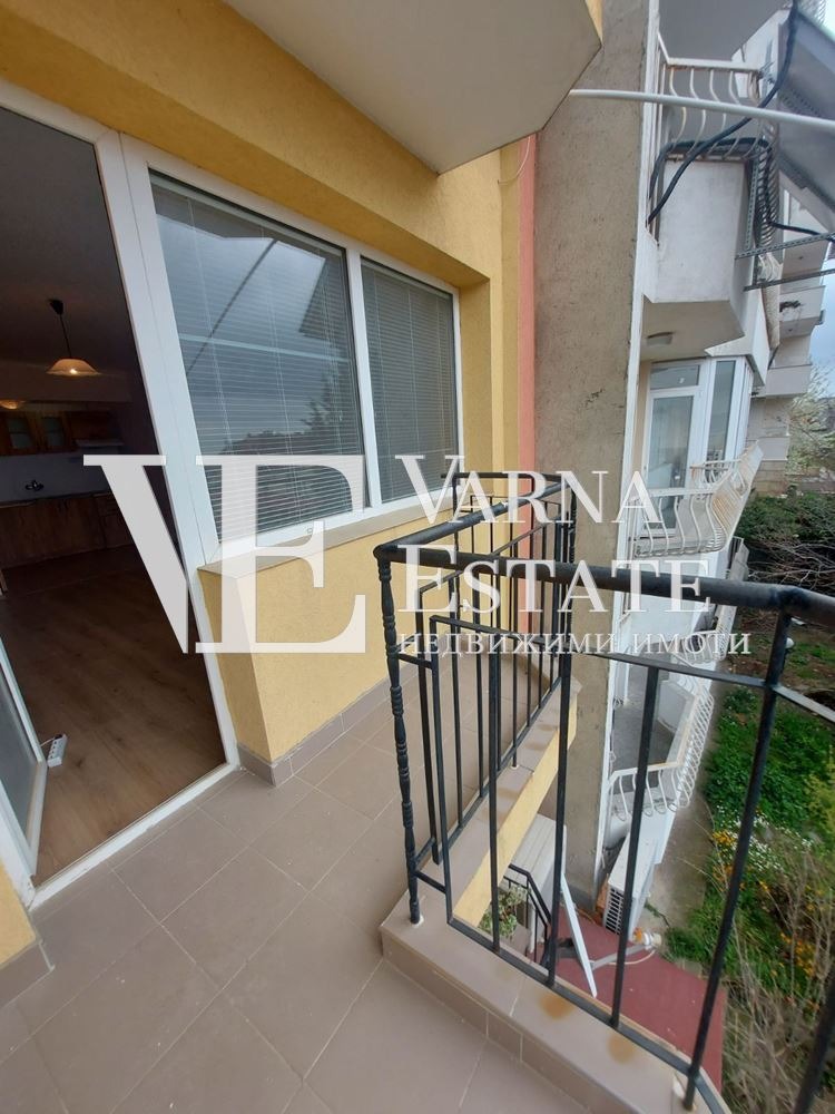 Продава  3-стаен град Варна , Бриз , 92 кв.м | 80841201 - изображение [12]