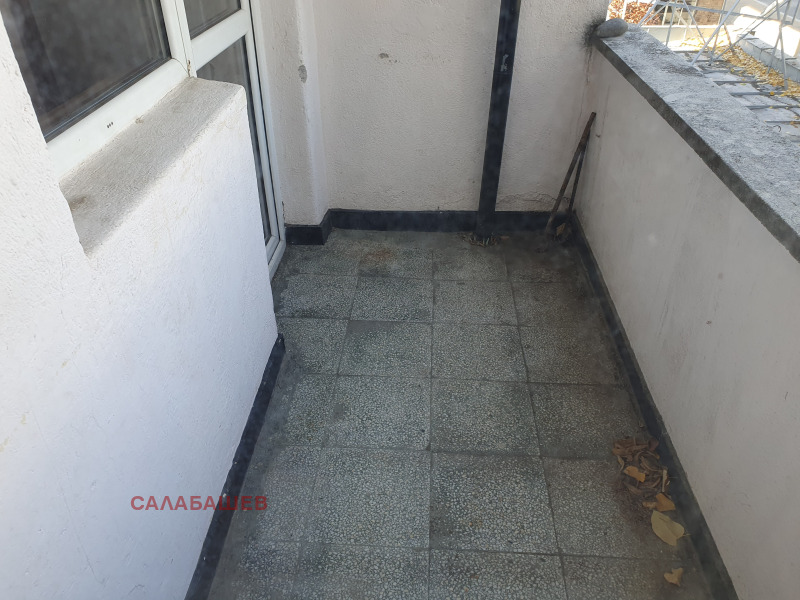 Продава 4-СТАЕН, гр. Казанлък, област Стара Загора, снимка 4 - Апартаменти - 53310032