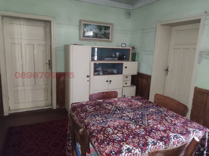 Продава КЪЩА, с. Славотин, област Монтана, снимка 3 - Къщи - 52786115