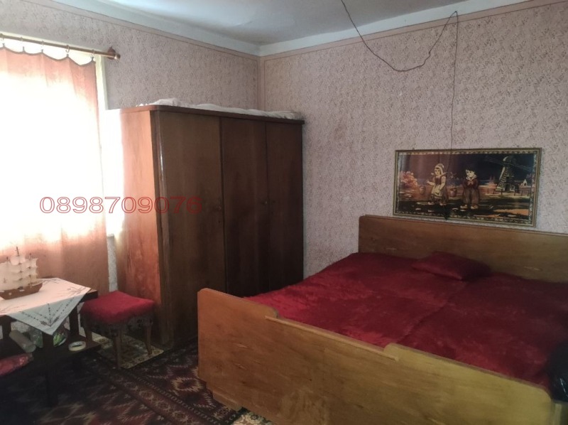 Продава КЪЩА, с. Славотин, област Монтана, снимка 7 - Къщи - 52786115