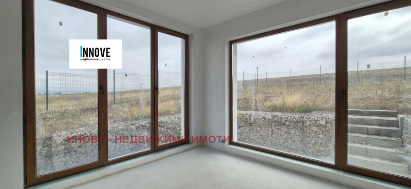 Продава КЪЩА, с. Хераково, област София област, снимка 2 - Къщи - 52686359