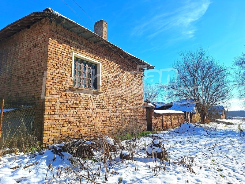 Продава КЪЩА, с. Александрово, област Велико Търново, снимка 10 - Къщи - 53177740