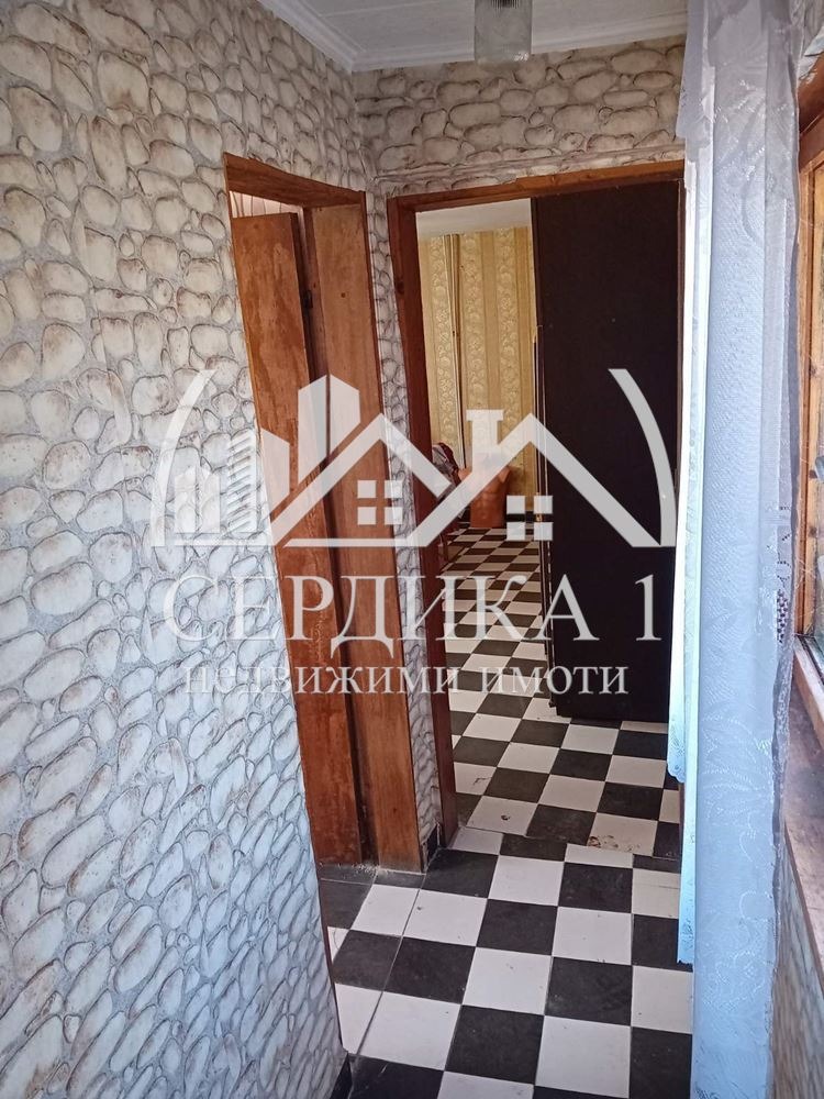 Продава КЪЩА, гр. Бобов дол, област Кюстендил, снимка 9 - Къщи - 55211982