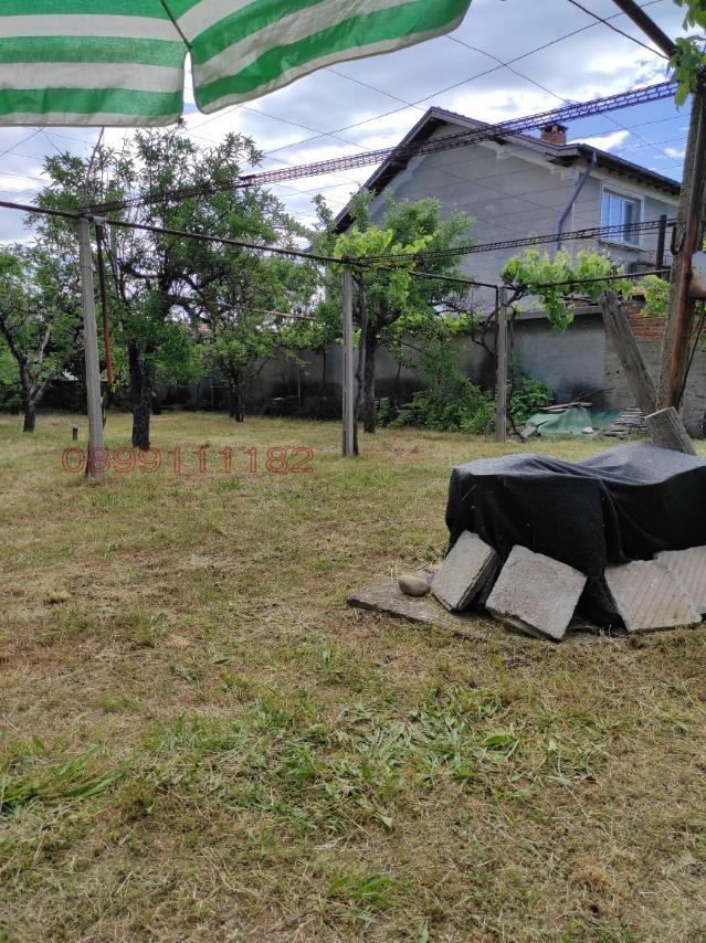 Продава КЪЩА, гр. Николаево, област Стара Загора, снимка 8 - Къщи - 55432157