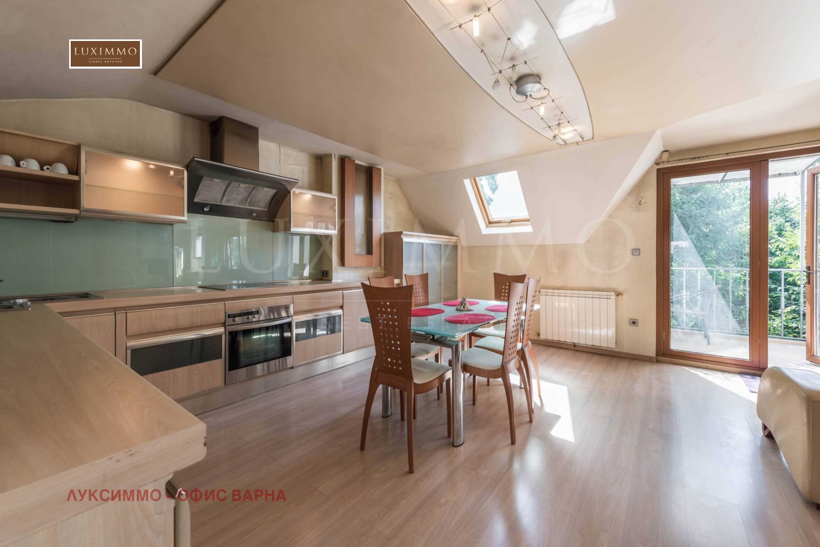 Продава МЕЗОНЕТ, гр. Варна, Гръцка махала, снимка 4 - Апартаменти - 55656397