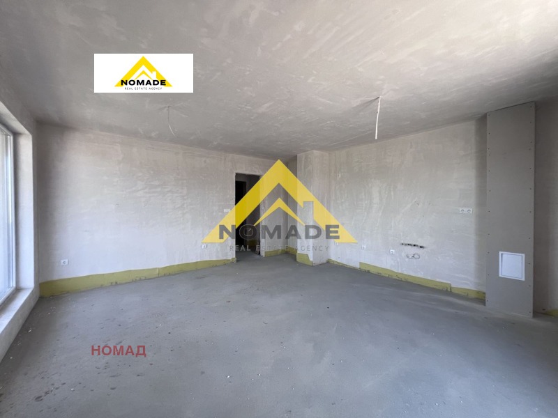 Продава 3-СТАЕН, гр. Пловдив, Остромила, снимка 2 - Апартаменти - 50654256