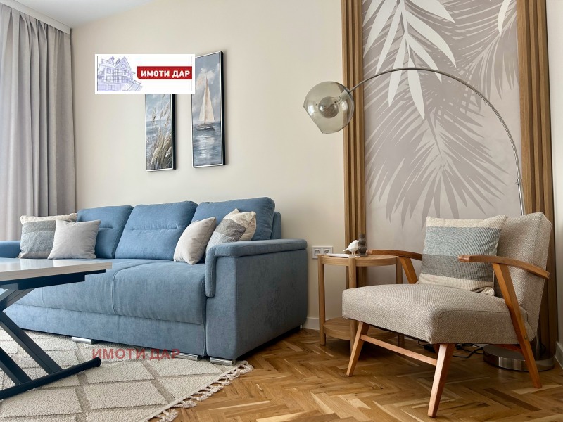 Продава  3-стаен град Варна , ВИНС-Червен площад , 102 кв.м | 97836167