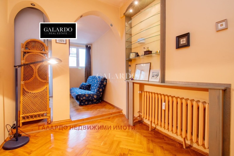 Продава 3-СТАЕН, гр. София, Център, снимка 7 - Апартаменти - 52927111