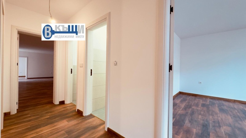 Продава 4-СТАЕН, гр. Велико Търново, Бузлуджа, снимка 2 - Апартаменти - 53484762