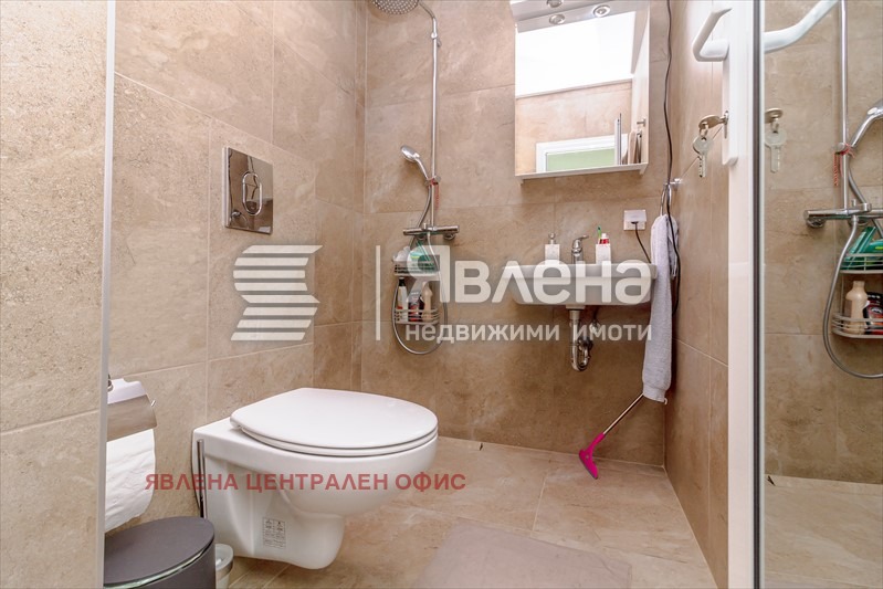 Продава 4-СТАЕН, гр. София, Център, снимка 12 - Апартаменти - 56063325