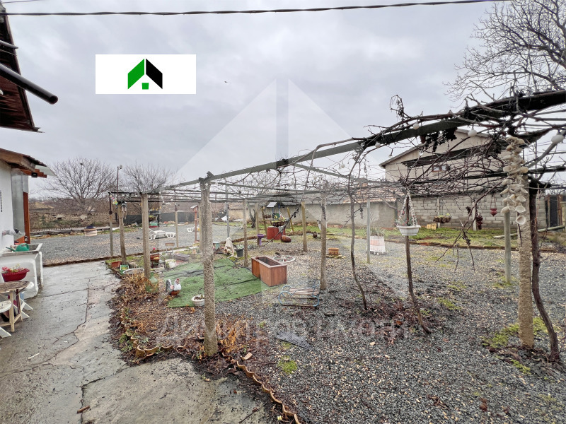 Продава КЪЩА, гр. Плиска, област Шумен, снимка 12 - Къщи - 53274316