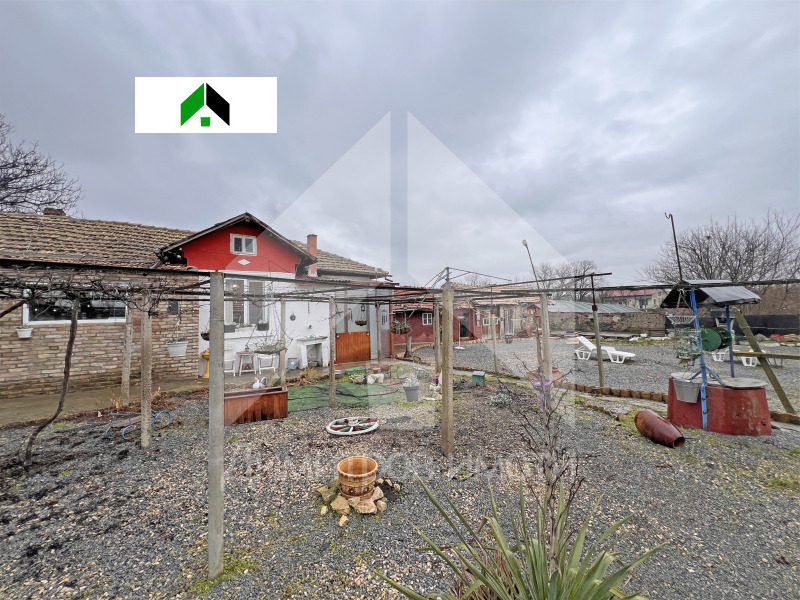 Продава КЪЩА, гр. Плиска, област Шумен