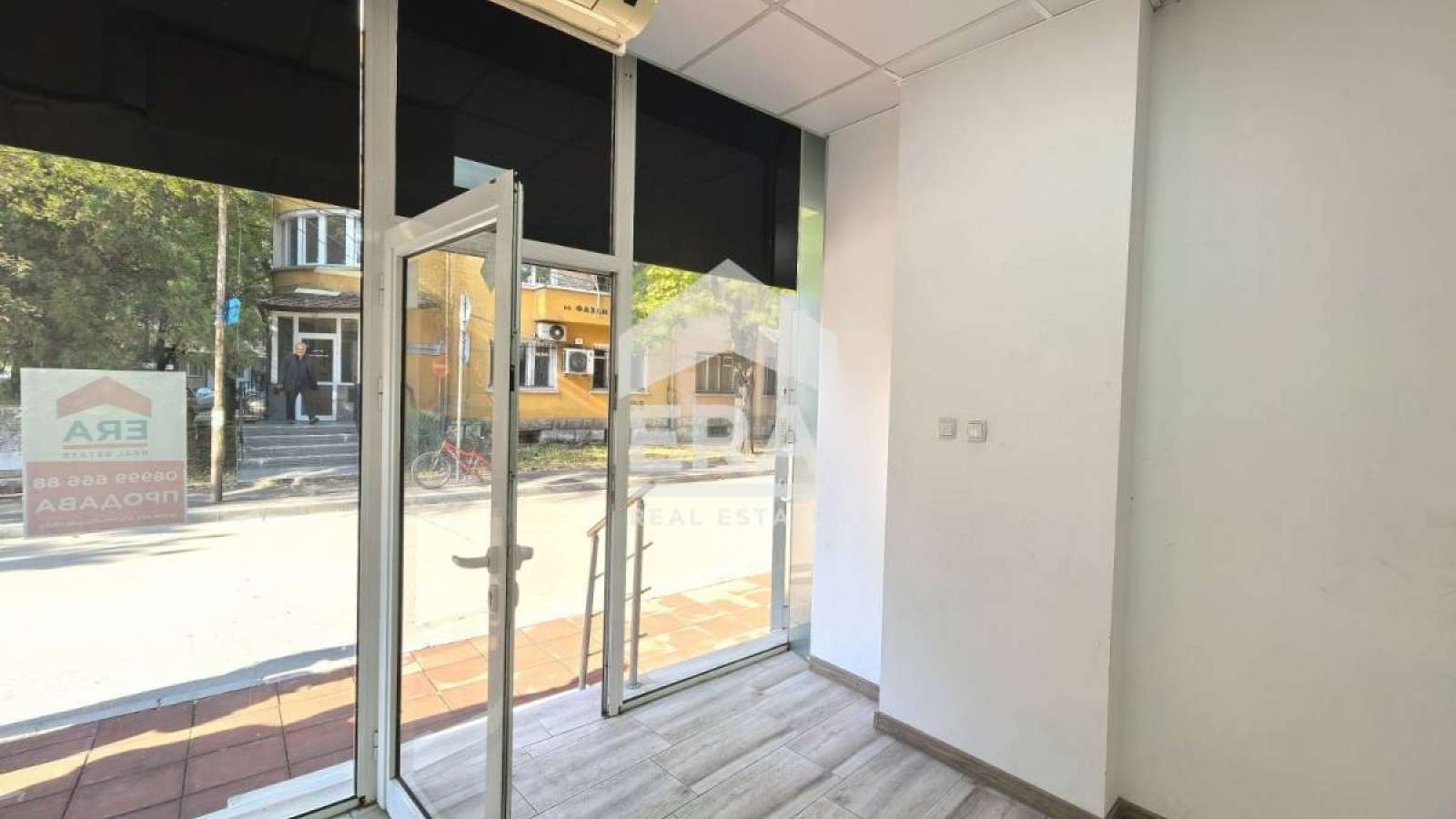 Продава ОФИС, гр. Русе, Широк център, снимка 2 - Офиси - 52605006
