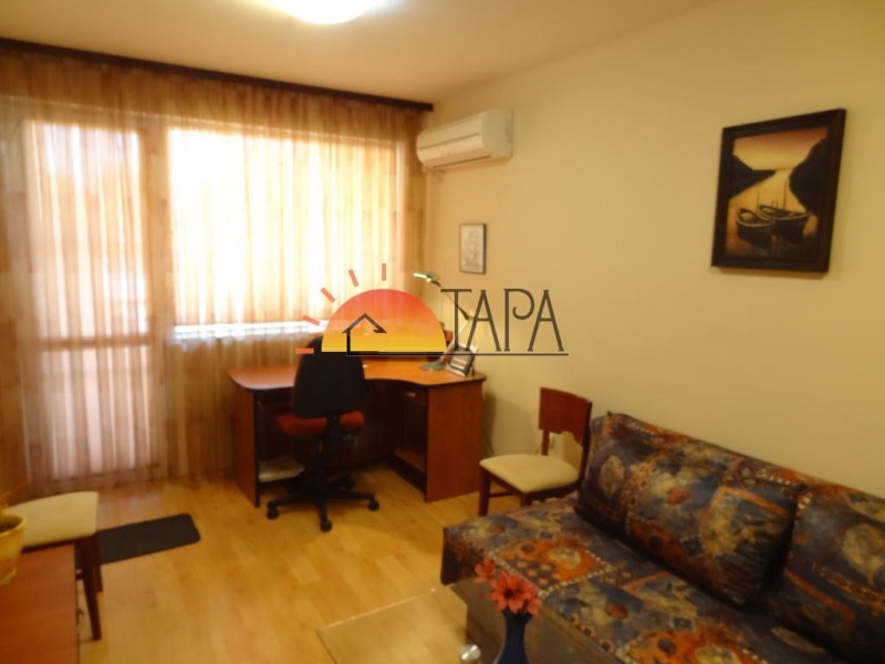 In vendita  2 camere da letto Plovdiv , Kiuchuk Parig , 110 mq | 44081425 - Immagine [10]