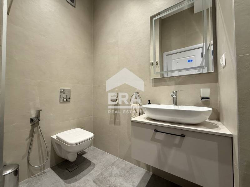 Продава 3-СТАЕН, гр. София, Център, снимка 6 - Апартаменти - 54149646