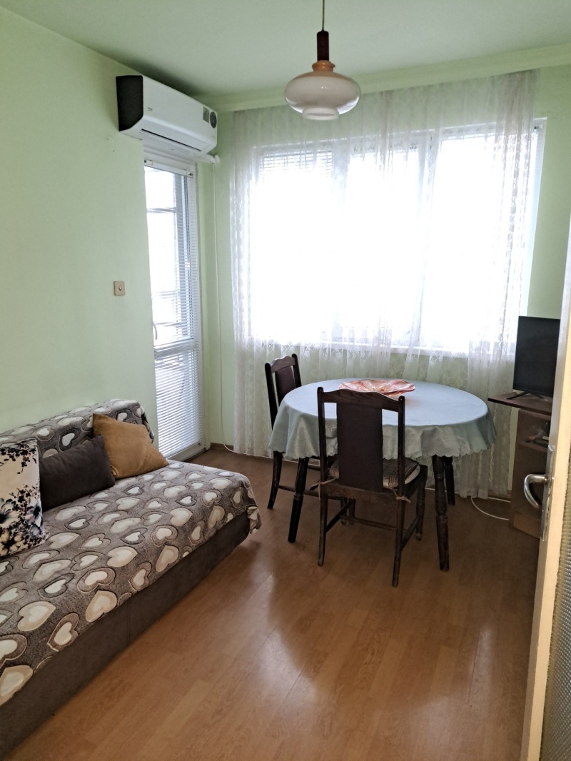 Te koop  3 slaapkamers Plovdiv , Mladezjki Chalm , 96 m² | 78197377 - afbeelding [2]