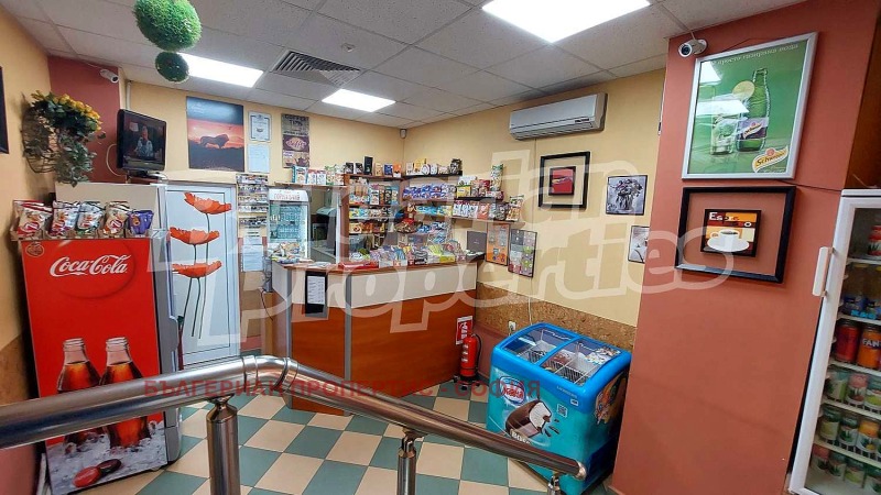 Te koop  Winkel Sofia , Chipodruma , 30 m² | 59928915 - afbeelding [3]