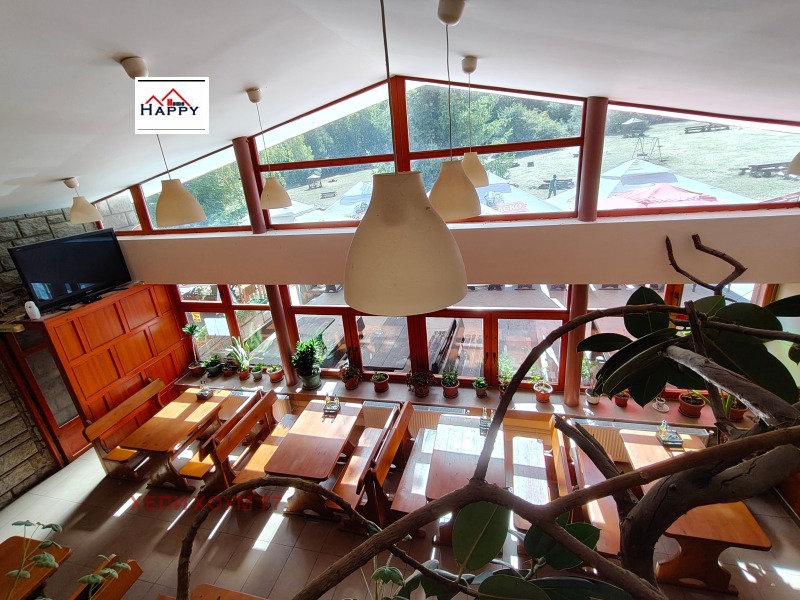 À venda  Bar; Cafeteria Sofia , Vitocha , 700 m² | 82901397