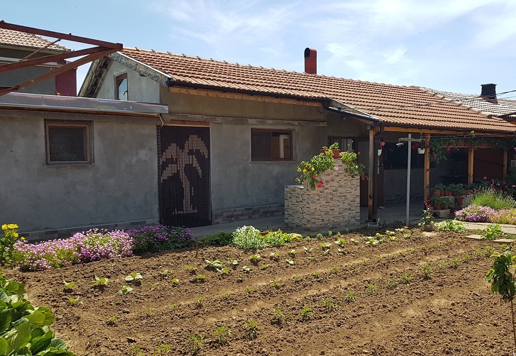 Продава КЪЩА, гр. Тутракан, област Силистра, снимка 16 - Къщи - 54376277