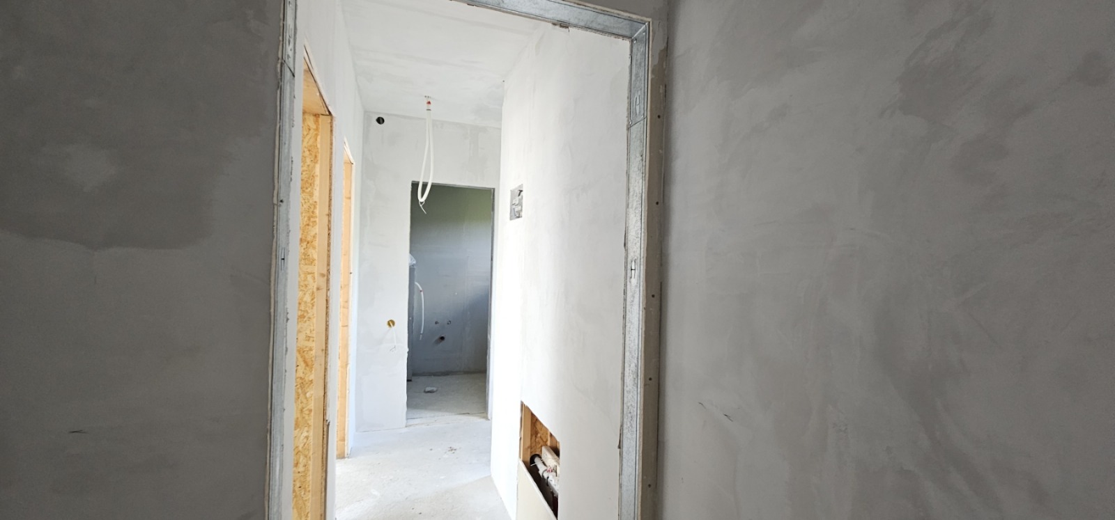 Продава КЪЩА, с. Нови хан, област София област, снимка 4 - Къщи - 55735927