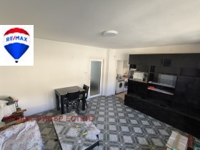 2 bedroom Yalta, Ruse 5