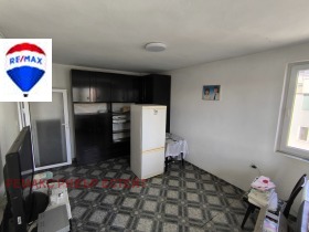 2 bedroom Yalta, Ruse 3