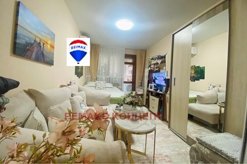 Продава  1-стаен град Шумен , Пазара , 42 кв.м | 46869838