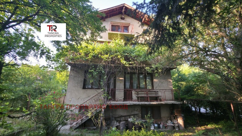 Til salgs  Hus region Pernik , Divotino , 180 kvm | 80967858