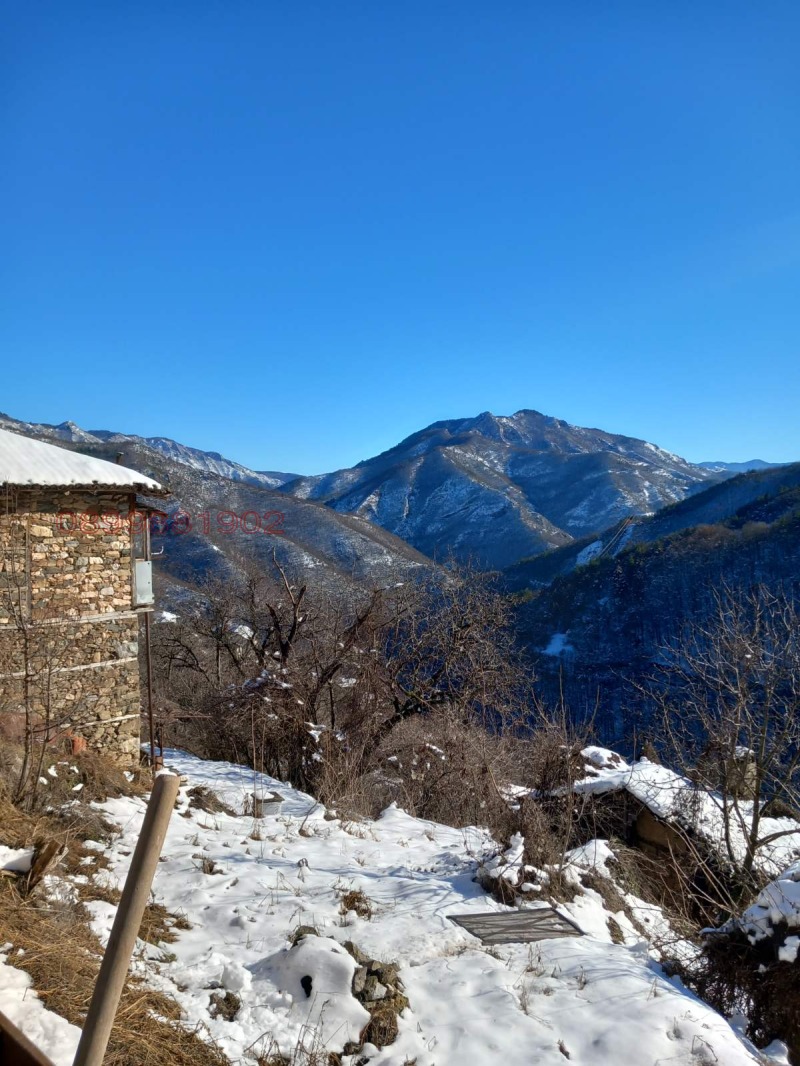 Продава КЪЩА, с. Югово, област Пловдив, снимка 11 - Къщи - 52997570