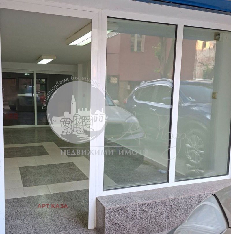 En venta  Cochera Plovdiv , Tsentar , 28 metros cuadrados | 36996590