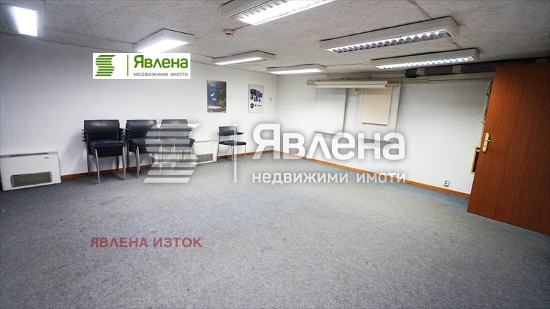 Продава ПРОМ. ПОМЕЩЕНИЕ, гр. София, Военна рампа, снимка 12 - Производствени сгради - 55647183