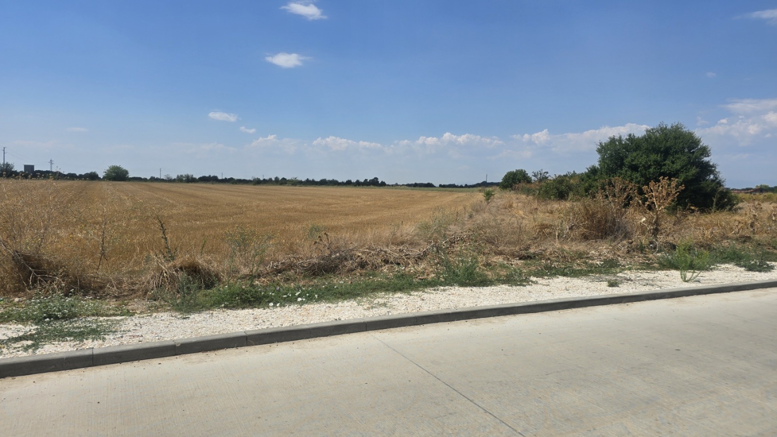 Продава ПАРЦЕЛ, с. Труд, област Пловдив