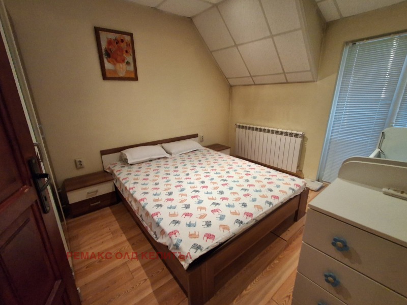 Продава МНОГОСТАЕН в град Велико Търново, Картала - 110 кв.м / 180 000 € » 352 049.40 лв., РЕМАКС ОЛД КЕПИТЪЛ
