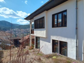 Hus Koprivstjica, region Sofia 5