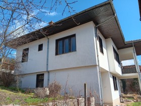 Huis Koprivshtitsa, regio Sofia 6