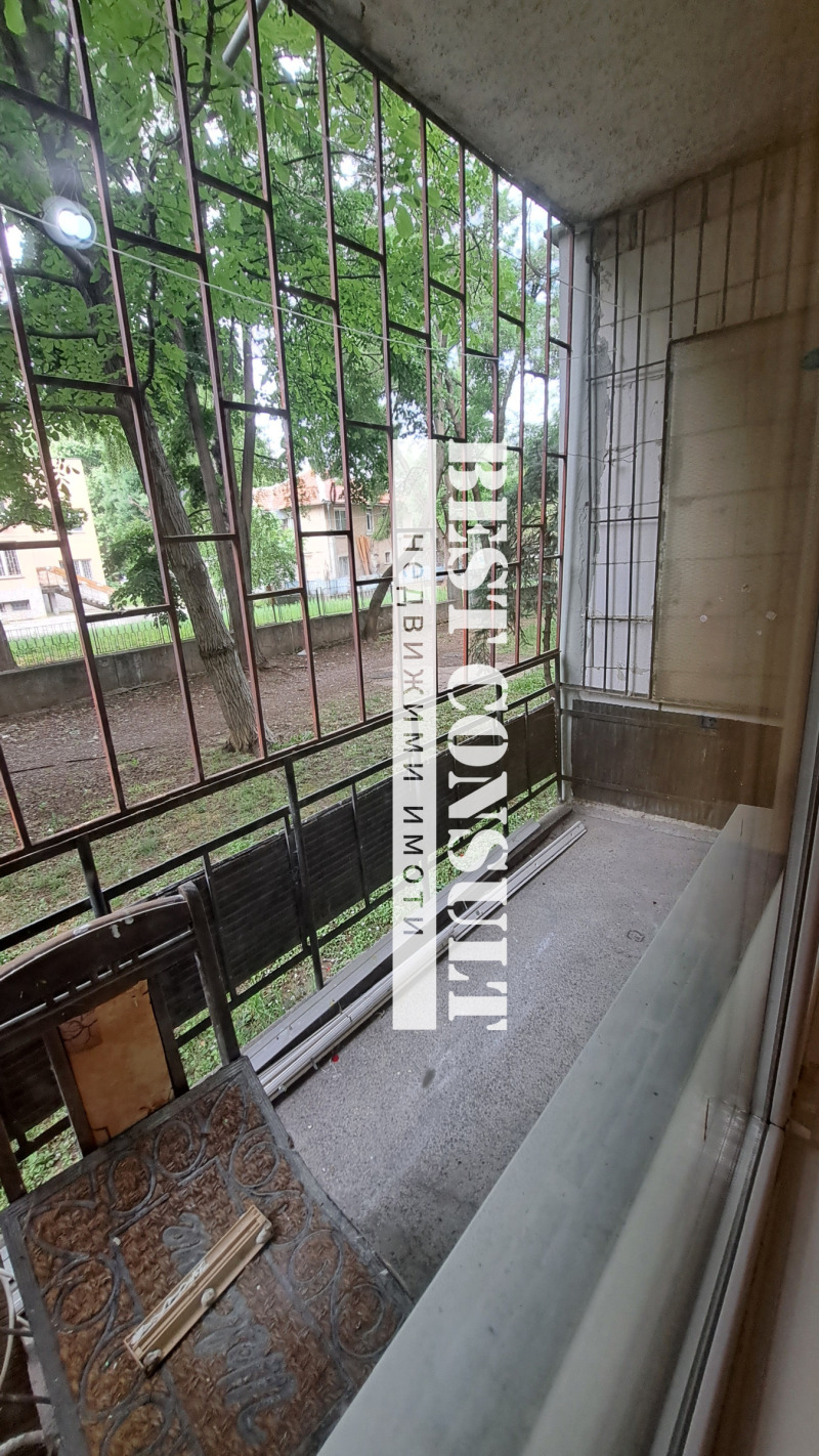 Продава  2-стаен град Русе , Здравец , 65 кв.м | 54683623 - изображение [6]