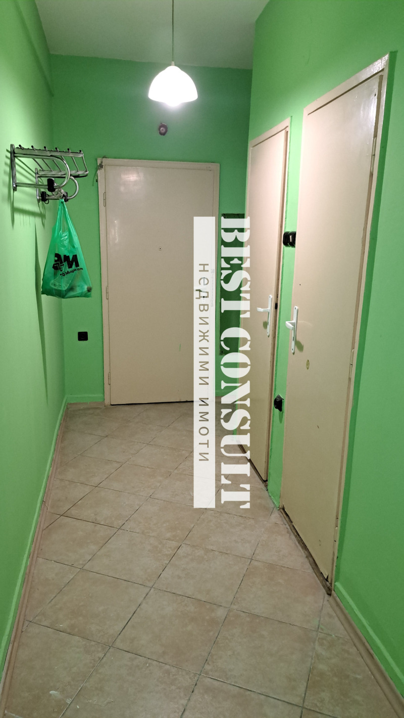 Продава  2-стаен град Русе , Здравец , 65 кв.м | 54683623 - изображение [9]