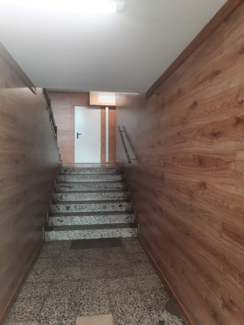 Te koop  2 slaapkamers Sofia , Ljulin 3 , 90 m² | 17433743 - afbeelding [4]