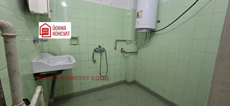 Продава 3-СТАЕН, гр. Плевен, Идеален център, снимка 12 - Апартаменти - 53083035