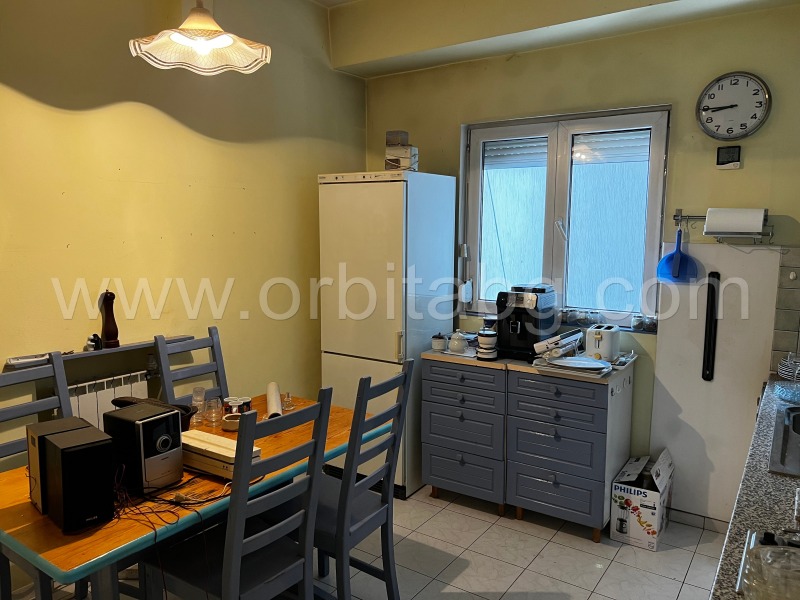 De vânzare  3 dormitoare Sofia , Țentâr , 140 mp | 81031457 - imagine [5]