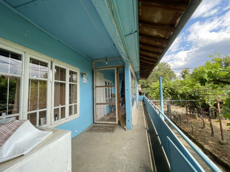 Продава КЪЩА, с. Васил Левски, област Силистра, снимка 3 - Къщи - 52462241