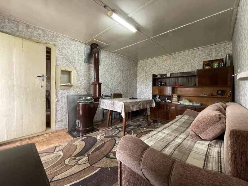 Продава КЪЩА, с. Васил Левски, област Силистра, снимка 5 - Къщи - 52462241